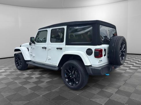 Used 2023 Jeep Wrangler Sahara w/ Cold Weather Group image 3