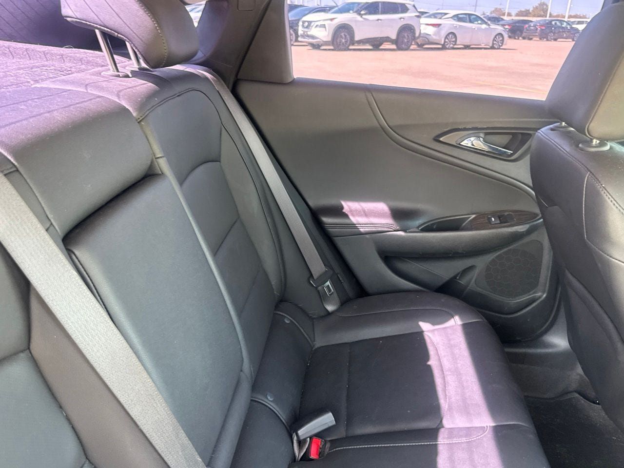 Used 2023 Chevrolet Malibu LT FWD image 31