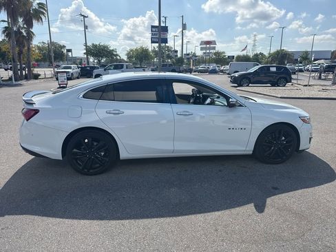 Used 2020 Chevrolet Malibu Premier FWD image 7