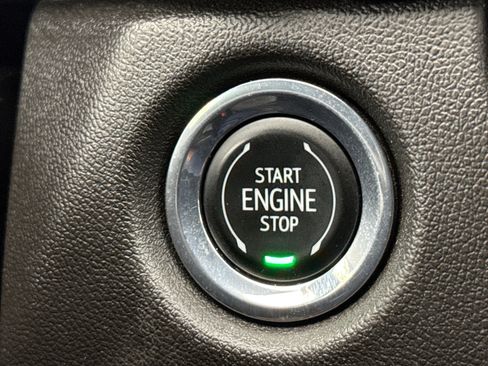 Used 2024 Chevrolet Colorado Trail Boss w/ Safety Package AWD/4WD image 18