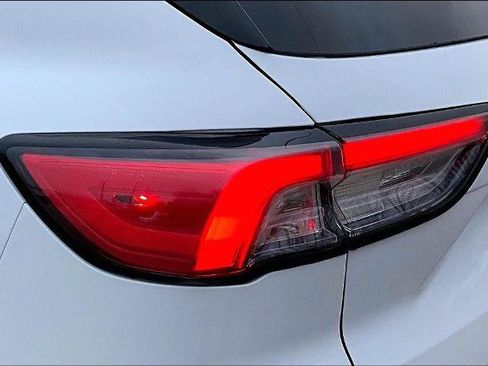 Certified 2022 Ford Escape SE AWD/4WD image 29