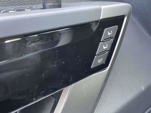 New 2026 Toyota Tundra Limited AWD/4WD image 28