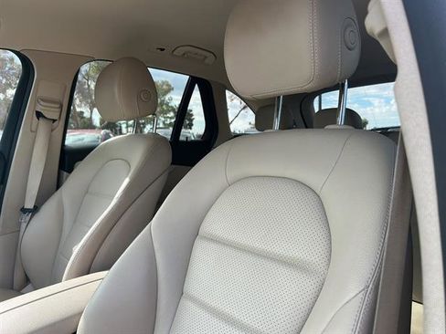 Used 2019 Mercedes-Benz GLC 300 image 49