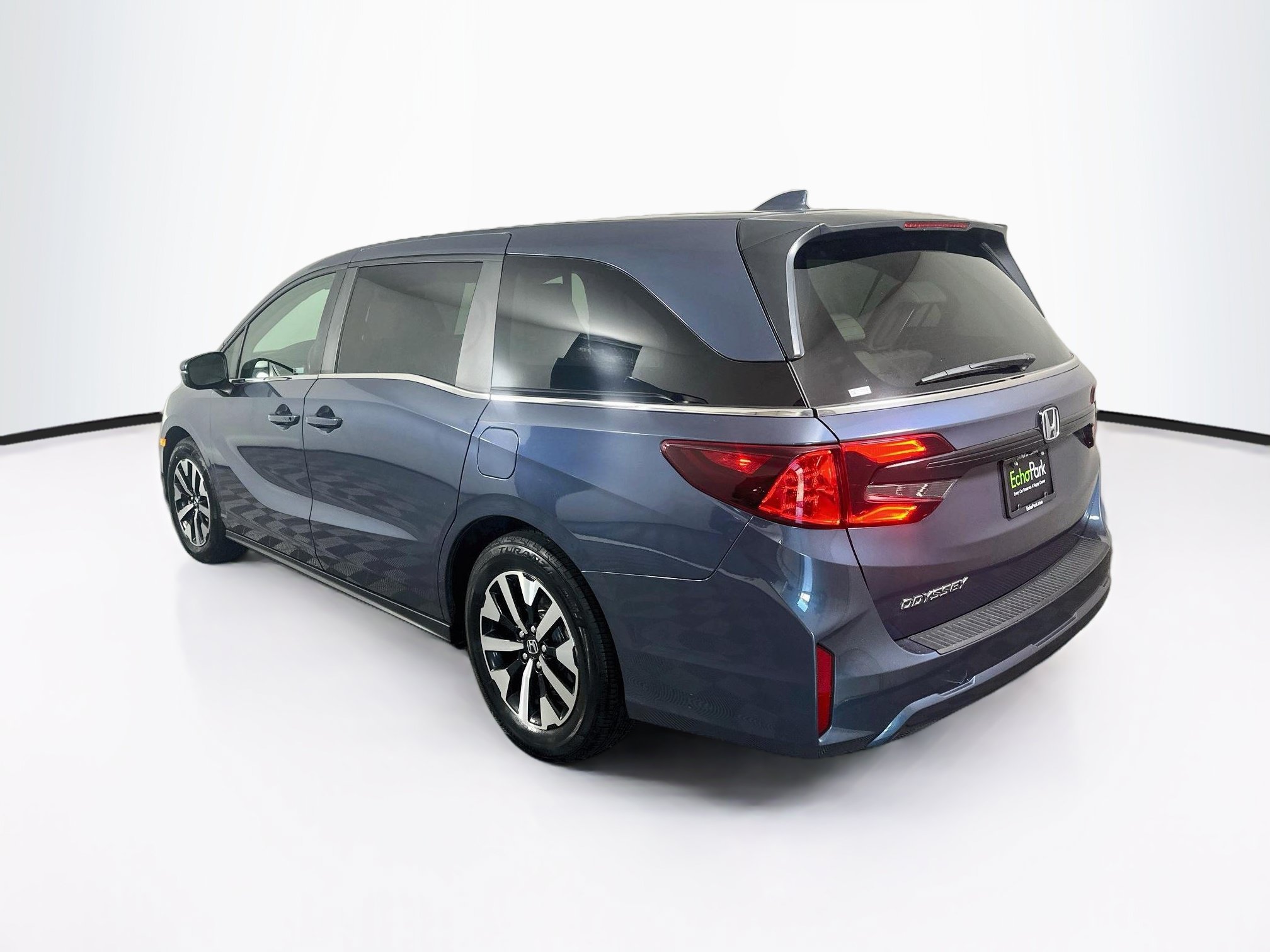 Used 2025 Honda Odyssey EX-L image 5