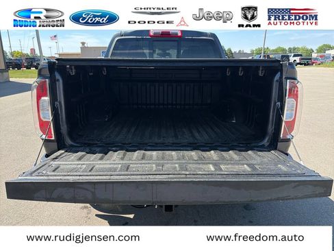 Used 2016 GMC Canyon SLE w/ SLE Convenience Package AWD/4WD image 10