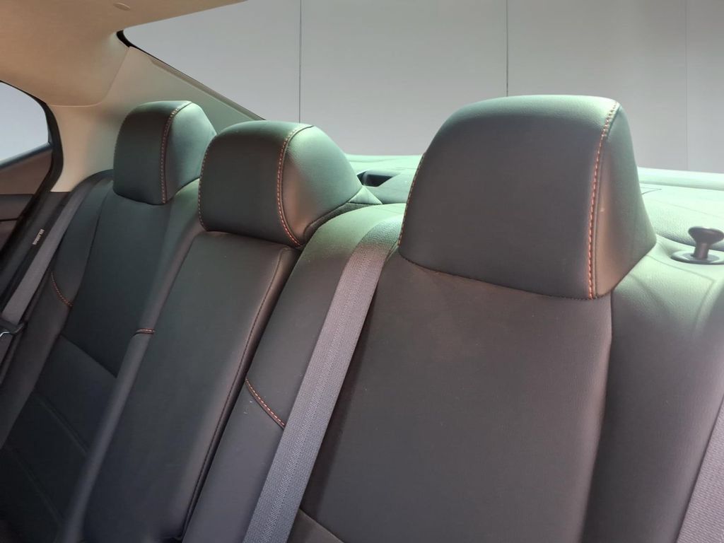 Used 2024 Nissan Sentra SR w/ SR Premium Package FWD image 12