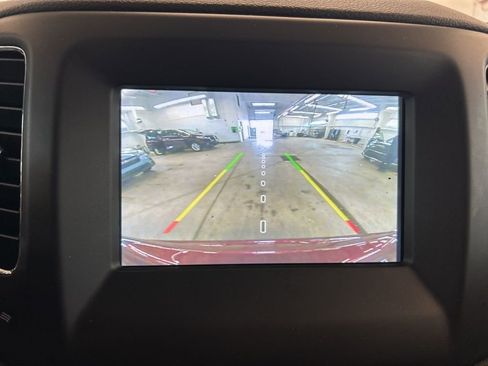 Used 2020 Jeep Compass Latitude w/ Cold Weather Group AWD/4WD image 14