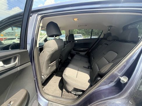 Used 2022 Kia Sportage LX AWD/4WD image 35