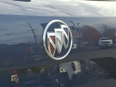 Certified 2022 Buick Envision Essence w/ Technology Package I image 36