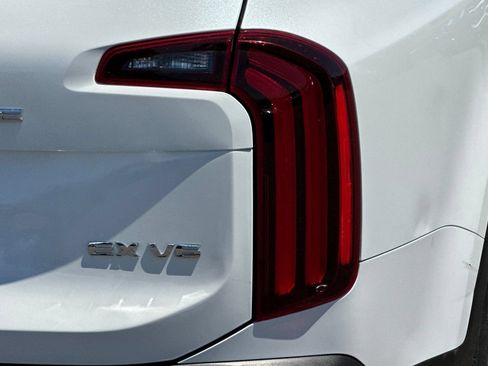 Used 2020 Kia Telluride EX FWD image 24