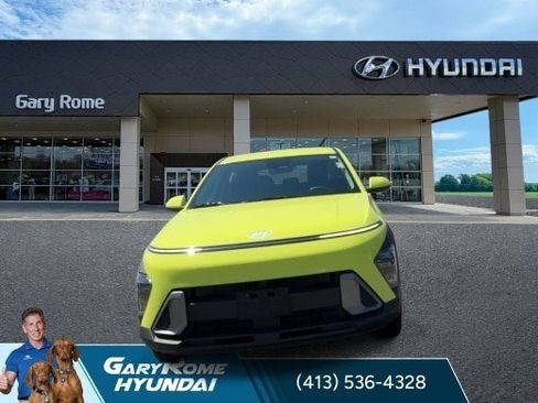 Certified 2024 Hyundai Kona SE AWD/4WD image 3