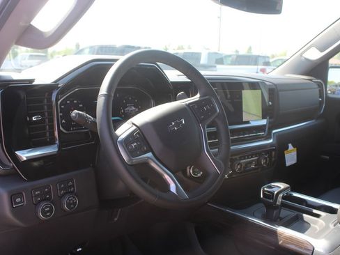 New 2026 Chevrolet Silverado 1500 RST AWD/4WD image 24