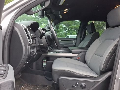 Used 2021 RAM 1500 Big Horn AWD/4WD image 8
