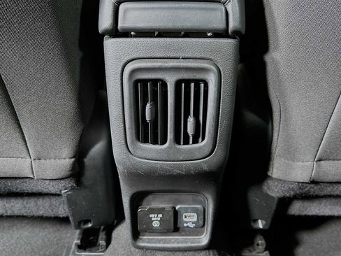 Used 2020 Jeep Compass Sport image 23