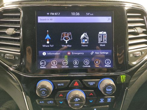 Used 2019 Jeep Grand Cherokee Altitude RWD image 25