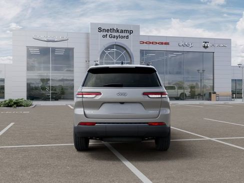 New 2026 Jeep Grand Cherokee L Limited w/ Limited Altitude Package image 7