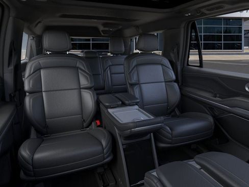 New 2025 Lincoln Navigator L Reserve w/ Jet Appearance Package image 11