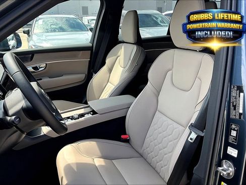 New 2026 Volvo XC90 B6 Plus w/ Protection Package Premier AWD/4WD image 23