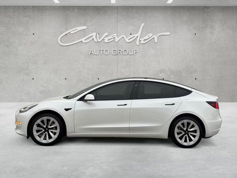 Used 2022 Tesla Model 3 Long Range image 13