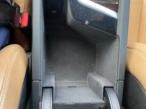 Used 2018 Volvo S90 T5 Momentum w/ Convenience Package AWD/4WD image 60