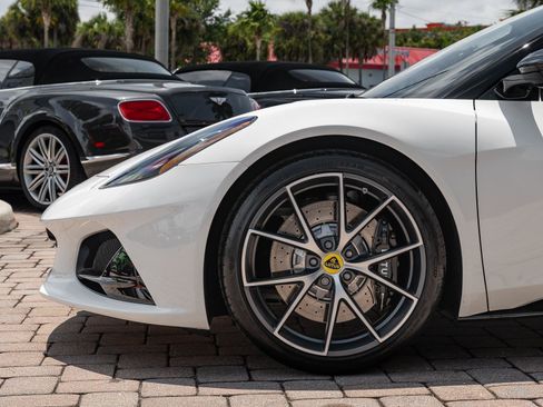 New 2026 Lotus Emira SE RWD image 28