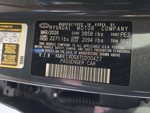 Used 2026 Hyundai Elantra SE FWD image 33