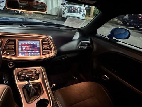 Used 2022 Dodge Challenger R/T Scat Pack image 16