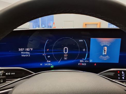 Certified 2024 Cadillac Lyriq Tech w/ Driver Assist Package image 28