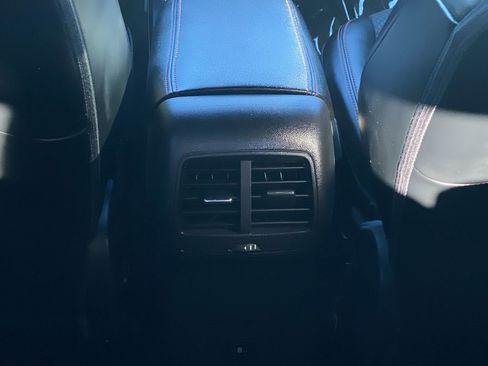 Used 2024 Ford Escape ST-Line image 25