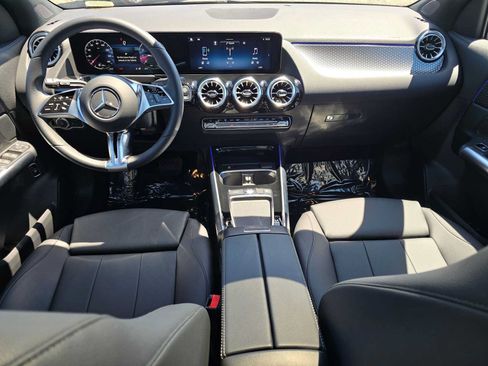 Used 2026 Mercedes-Benz GLA 250 image 18