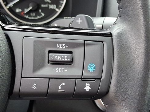Certified 2023 Nissan Rogue SL w/ SL Premium Package AWD/4WD image 24