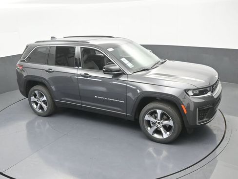 New 2026 Jeep Grand Cherokee Limited AWD/4WD image 48