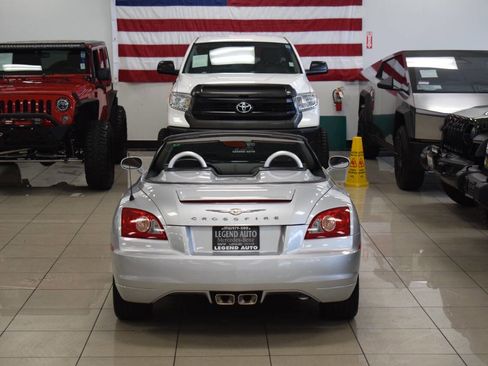 Used 2008 Chrysler Crossfire Limited image 20