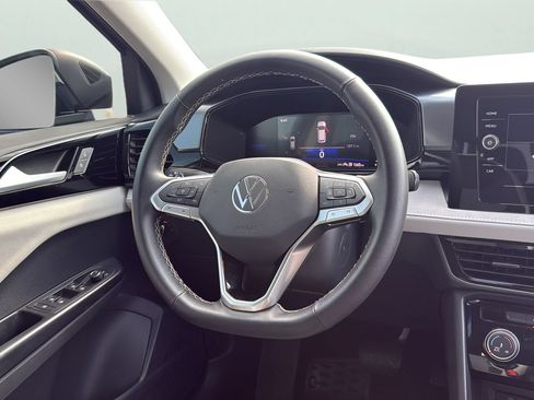 Used 2025 Volkswagen Taos S w/ Taos MDO Package FWD image 12