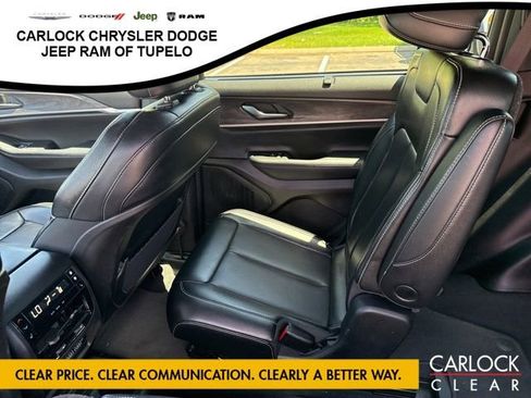 Used 2024 Jeep Grand Cherokee L Limited w/ Luxury Tech Group II AWD/4WD image 36