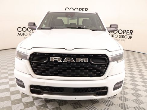 Used 2025 RAM 1500 Big Horn AWD/4WD image 10