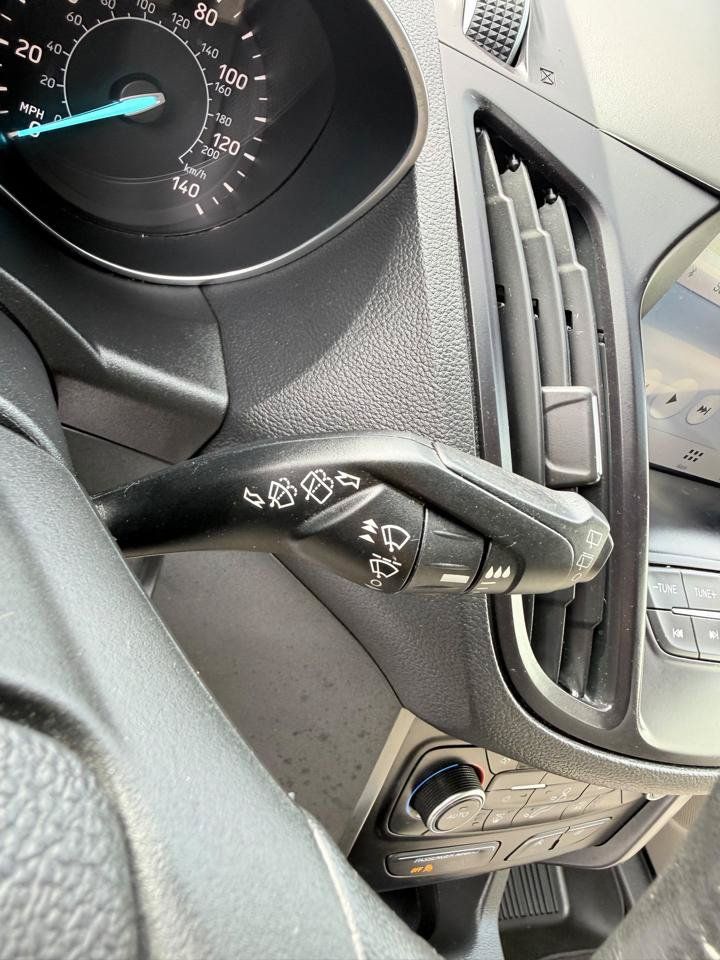 Used 2018 Ford Escape SEL AWD/4WD image 20