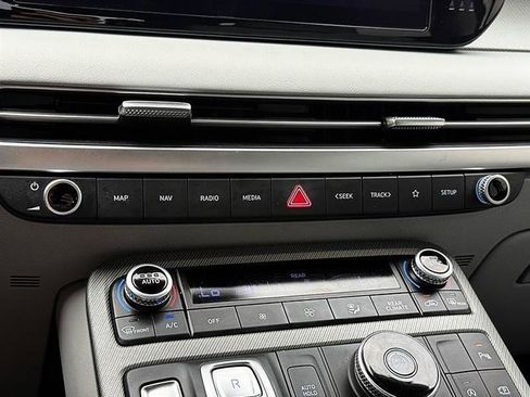 Used 2024 Hyundai Palisade SEL FWD image 43
