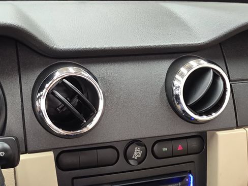 Used 2007 Ford Mustang GT Premium RWD image 53