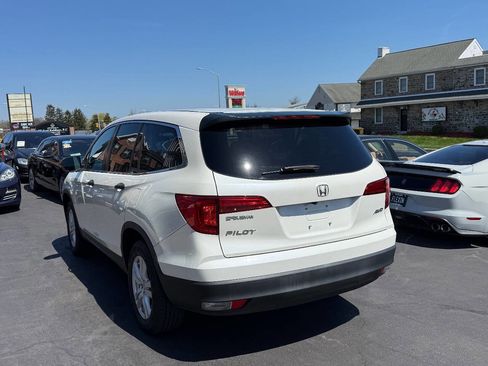 Used 2018 Honda Pilot LX image 5