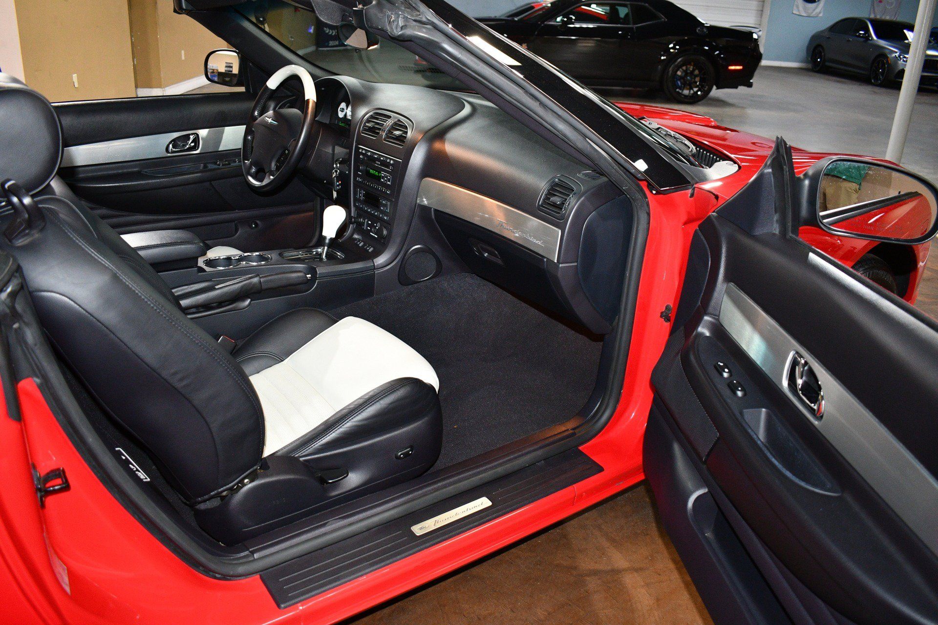 Used 2003 Ford Thunderbird RWD image 46