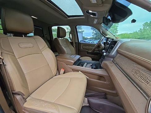 Used 2022 RAM 3500 Limited AWD/4WD image 16