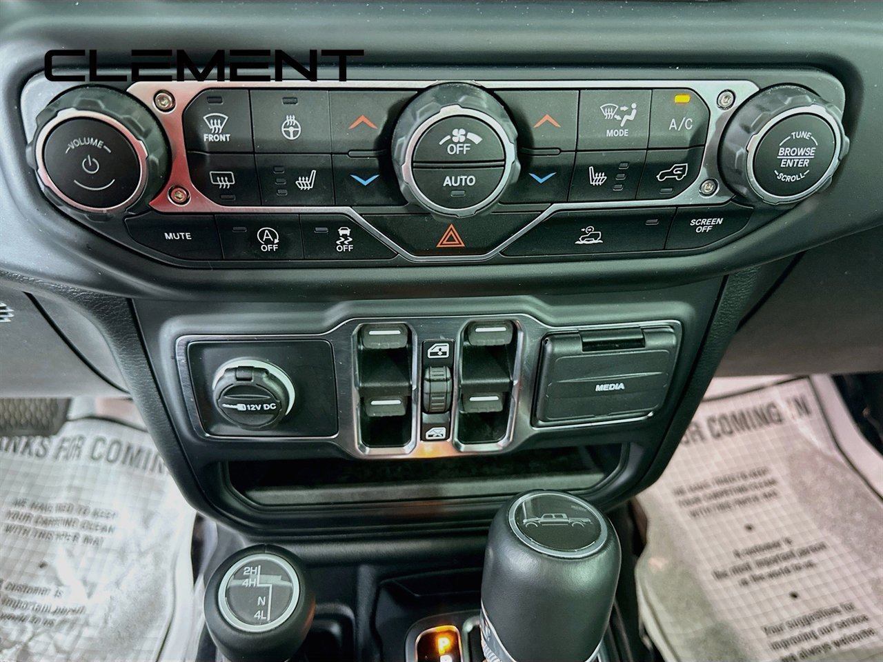 Used 2021 Jeep Gladiator Overland w/ Popular Equipment Package AWD/4WD image 22
