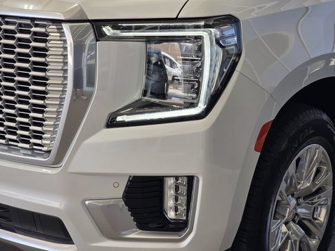 Used 2024 GMC Yukon Denali RWD image 6
