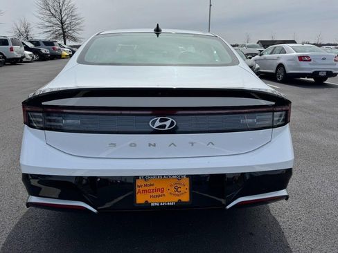 Certified 2025 Hyundai Sonata SEL FWD image 4