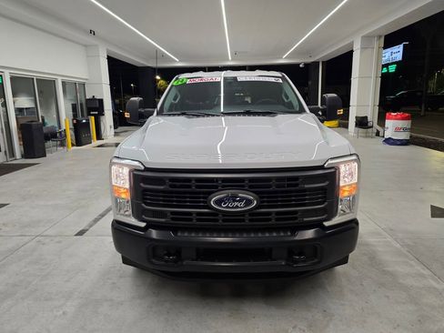 Used 2024 Ford F350 XL w/ XL Driver Assist Package RWD image 9