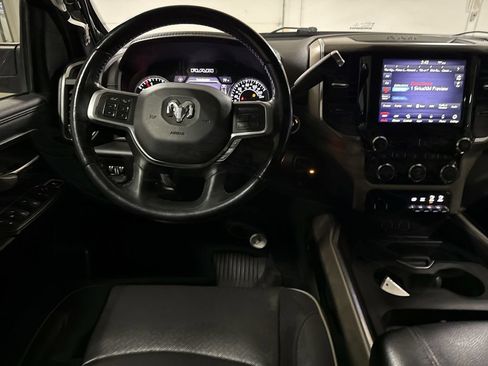 Used 2020 RAM 2500 Laramie AWD/4WD image 11