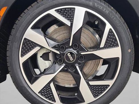 New 2026 MINI Cooper S image 10