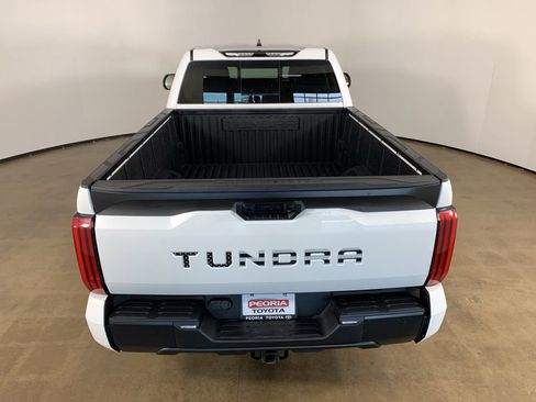 Used 2022 Toyota Tundra SR w/ SR Tow Package image 11