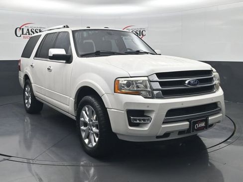 Used 2017 Ford Expedition Limited w/ Equipment Group 301A image 5